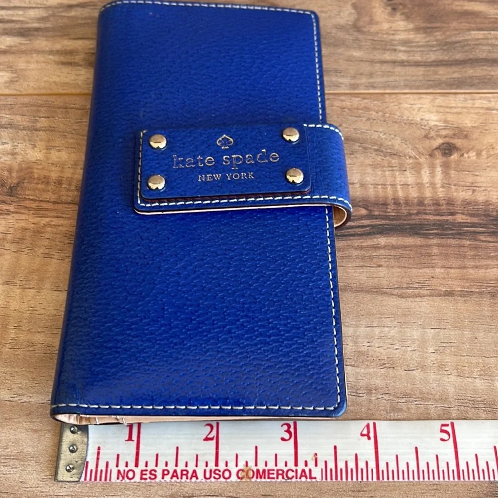 Pre-owned Kate Spade Blue Leather Wallet